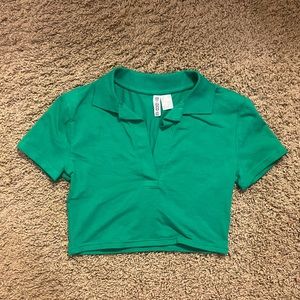 H&M green crop top, worn only a few times. Size XS